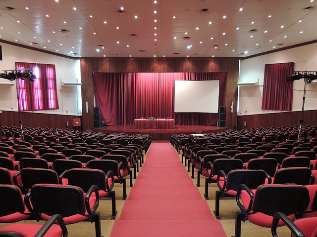 sál na konferenci